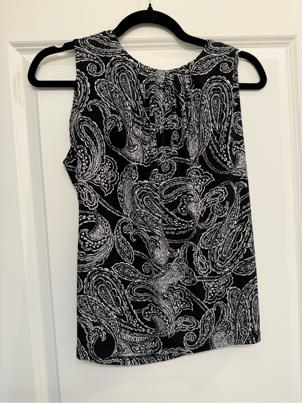 Calvin Klein Black Paisley Sleeveless Tank Top